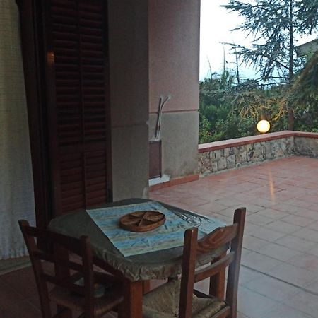 House Italia Holiday Трабия Екстериор снимка